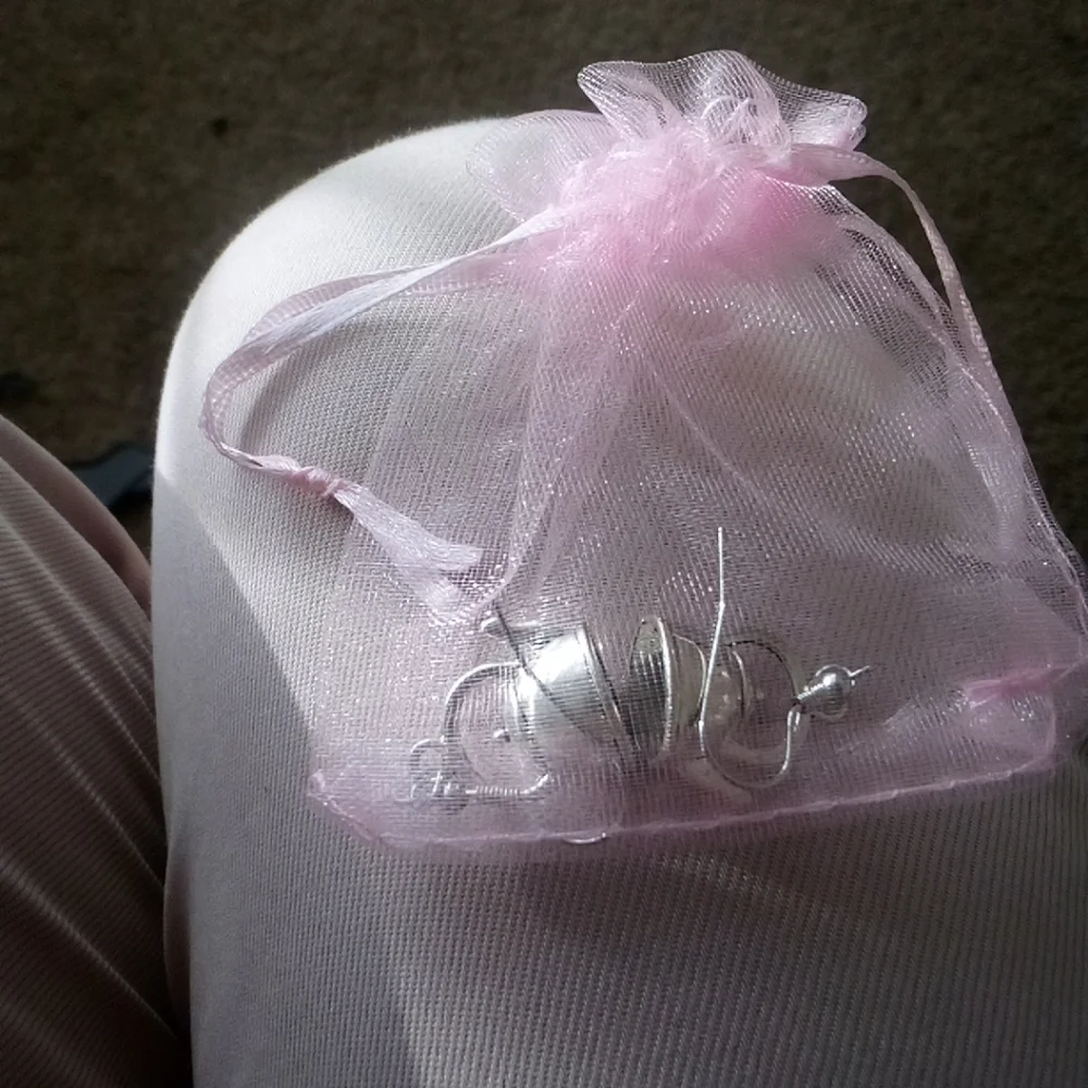 Tea Kettle Earrings - Picture 1 of 1